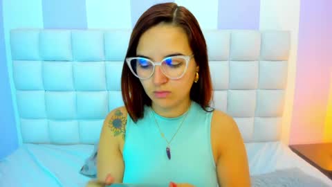 Teresa online show from May 20, 1:30 pm