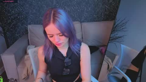 Tessa online show from May 8, 9:56 am
