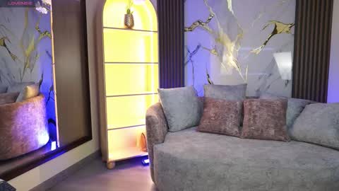 Tessa Fox online show from March 16, 11:47 am