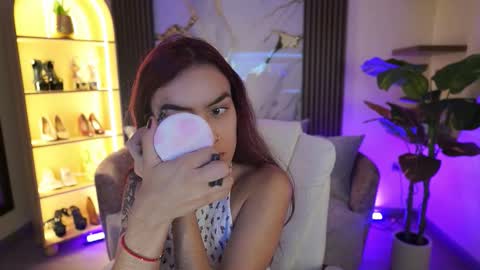 Tessa Fox online show from February 21, 11:55 am