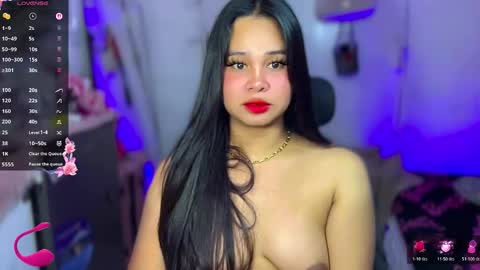 Ms. Thalia online show from February 16, 4:40 pm