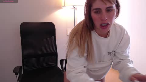   online show from May 25, 6:07 pm