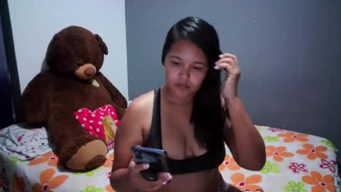 Snapshot of thaniapink chatting on September 18, 10:52 pm Thania Pink online show from September 18, 10:52 pm