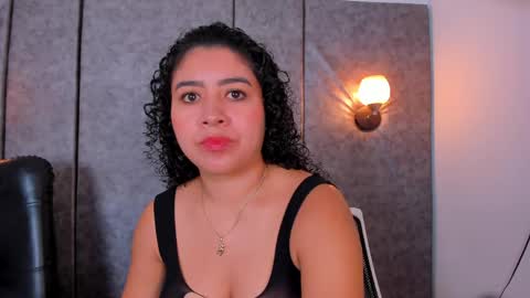 thara webstter online show from May 7, 11:58 am