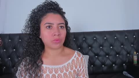 thara webstter online show from January 20, 11:45 am