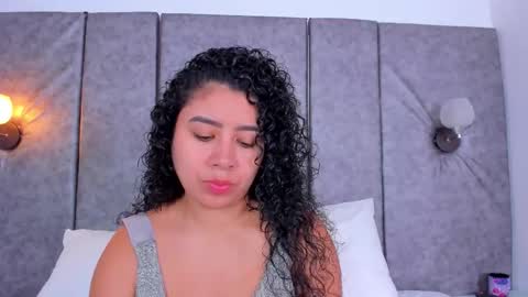 thara webstter online show from November 24, 11:34 am