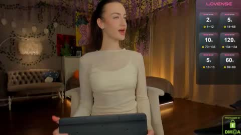 Your Eva online show from December 19, 6:27 am