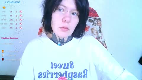 the_ice_owl online show from October 12, 5:32 am