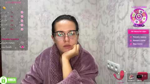 Alice online show from October 5, 10:20 am