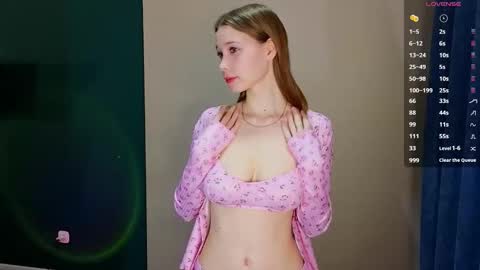 Vicky online show from February 15, 5:23 pm