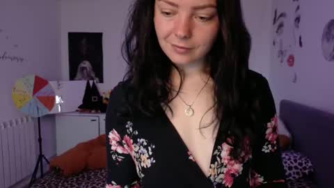 TheFarmergirl online show from May 10, 6:04 am