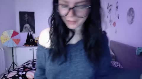 TheFarmergirl online show from May 9, 5:53 am