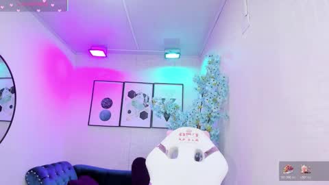 Theia  online show from March 12, 5:37 pm