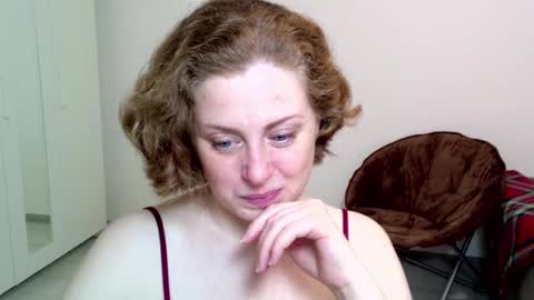 Ella online show from January 17, 5:32 am