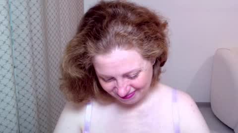 Ella online show from December 23, 7:34 am