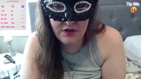 Lacey online show from May 27, 1:19 pm