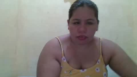 Snapshot of thelma794100 chatting on September 10, 10:43 pm thelma794100 online show from September 10, 10:43 pm