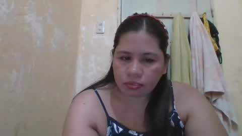 Snapshot of thelma794100 chatting on September 12, 12:00 am thelma794100 online show from September 12, 12:00 am