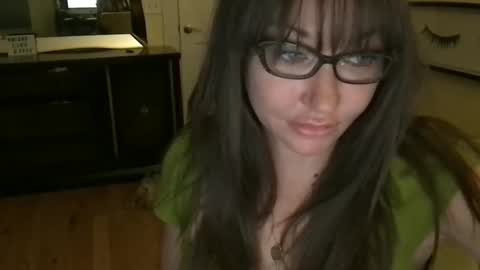 Snapshot of themrsnelson chatting on September 21, 10:14 am Cach Nelson online show from September 21, 10:14 am