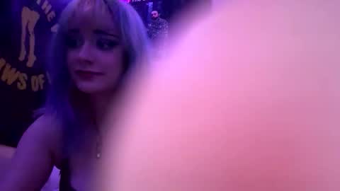 thewildwildwest online show from May 18, 3:38 am