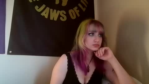 thewildwildwest online show from July 16, 12:26 am