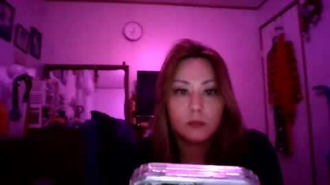 thickassazn93 online show from December 16, 6:30 am