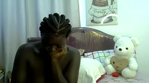 thickassvillageebony online show from May 14, 12:22 pm