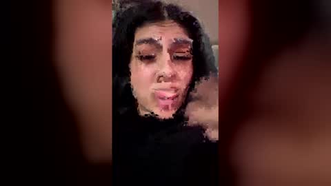 Thickerthanyobitch online show from December 20, 3:05 pm