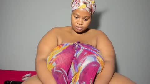 Snapshot of thickleeyanax chatting on February 23, 3:18 am thickleeyanax online show from February 23, 3:18 am