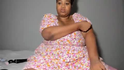 Snapshot of thickleeyanax chatting on March 9, 3:43 am thickleeyanax online show from March 9, 3:43 am