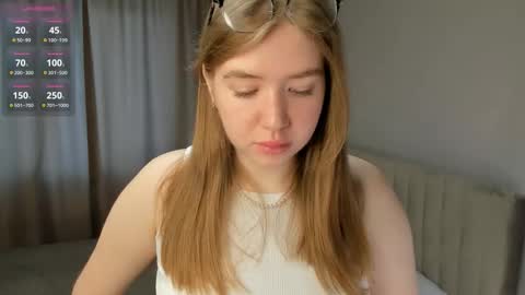 Annie online show from September 24, 4:11 am