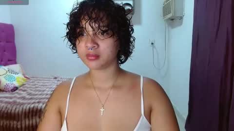 thompson ari online show from January 11, 3:11 am