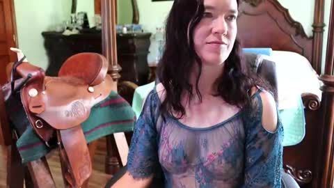 ThornburyRose online show from May 11, 6:16 pm