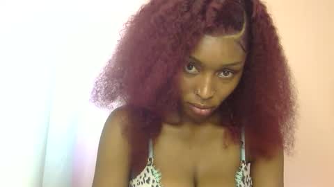 Snapshot of thotiana007 chatting on October 22, 10:20 am thotiana007 online show from October 22, 10:20 am