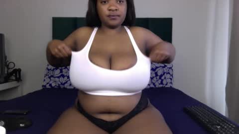 Snapshot of throatgoat2121 chatting on September 9, 7:52 am throatgoat2121 online show from September 9, 7:52 am