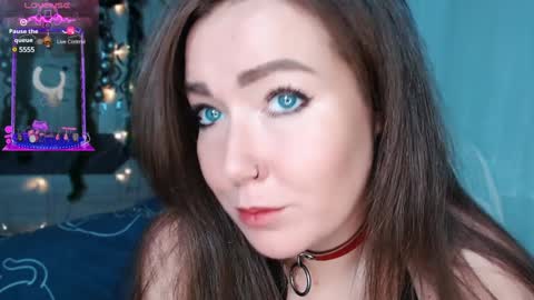 tiameow online show from December 30, 3:45 pm