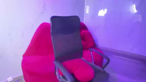 TianaDavies online show from March 20, 9:52 pm