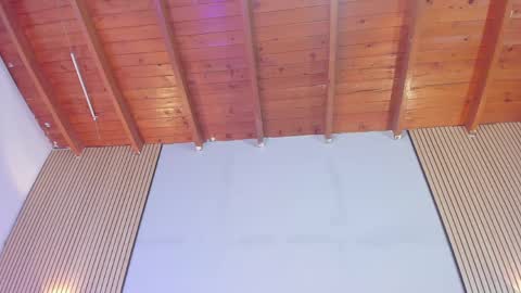 tianaglow4 online show from April 9, 7:03 am