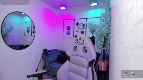 Tiara  online show from May 26, 12:54 am
