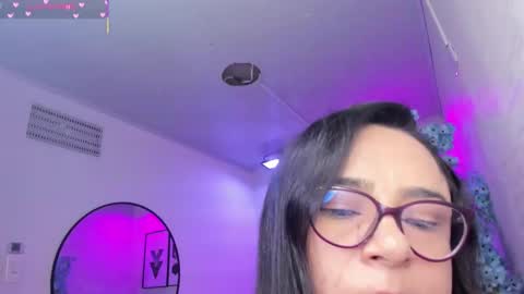 Tiara  online show from January 17, 3:36 am