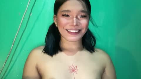 Ms. Tiara online show from May 27, 3:25 am