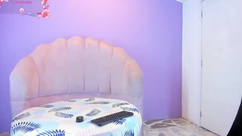 Tifani brown online show from March 9, 1:25 pm