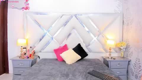 Tifani brown online show from March 24, 4:12 pm