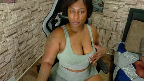 leidy online show from May 8, 11:46 am