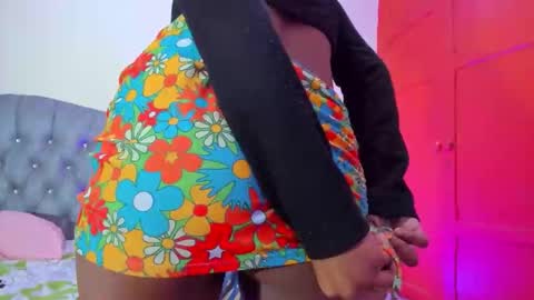 Snapshot of tifanytaylor1_ chatting on October 11, 10:23 pm TIFF online show from October 11, 10:23 pm