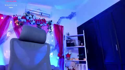    online show from June 21, 5:11 am