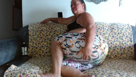 tiffany online show from April 7, 10:17 am