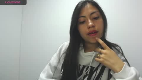 TIFFANNY online show from August 5, 3:46 am
