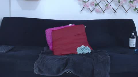 Tiffany online show from May 9, 2:35 am