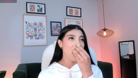 tiffany_low online show from May 20, 3:31 pm
